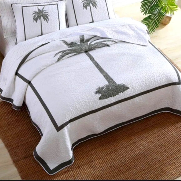 Tommy Bahama Other - Tommy Bahama Palm Quilt